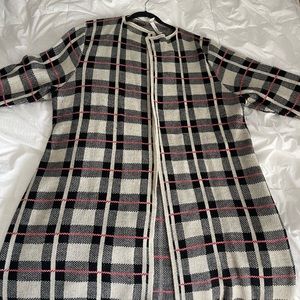 Long plus size cardigan, Size 20